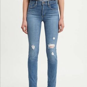 Levi’s 724 High-rise Straight